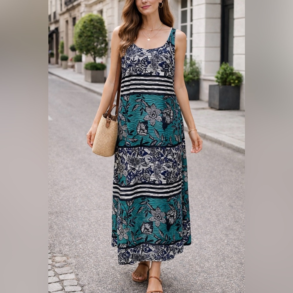 Ronni Nicole Maxi Dress Plus 18W Blue Floral Striped Lined stretch
